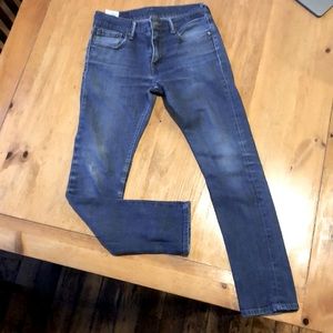Levi’s 510 Skinny-fit jeans
